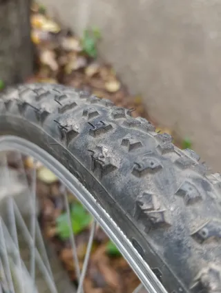 Bicicleta de Montaña Azul GLOBE TROTTER