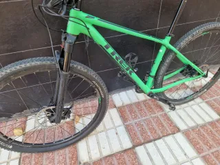 Bicicleta Trek Superfly Taglia M