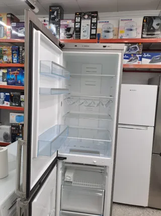 ◇Nevera bosch 2.centímetros◇