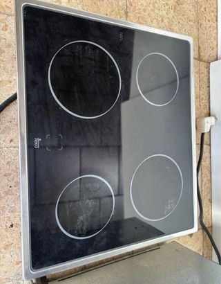 Horno y vitrocerámica Teka