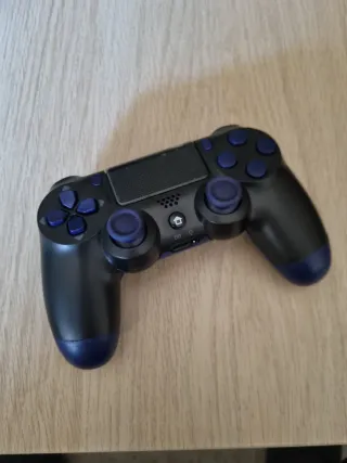 Ps4 Slim 1Tb camuflaje con mando.