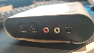 Sintetizador MIDI Ketron SD2