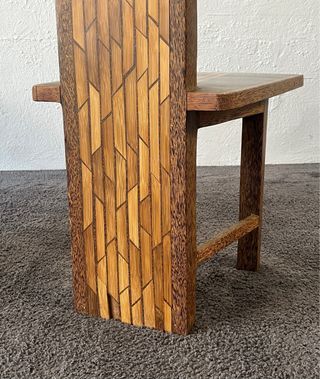 Sillas Brutalistas, Madera exótica. Años 80