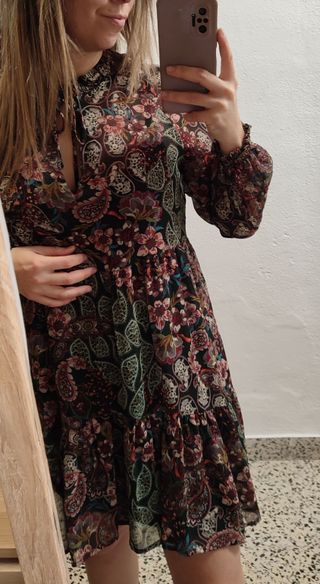 Vestido Stradivarius – Talla M