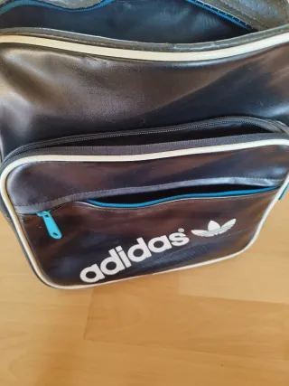 Bolso bandolera Adidas negro y blanco