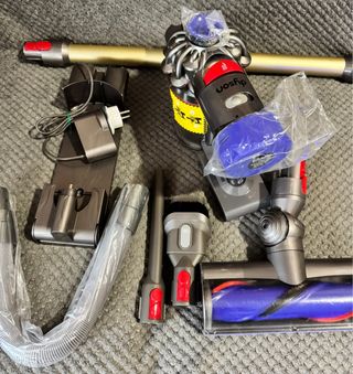 Dyson V8 Total-Clean Aspirador