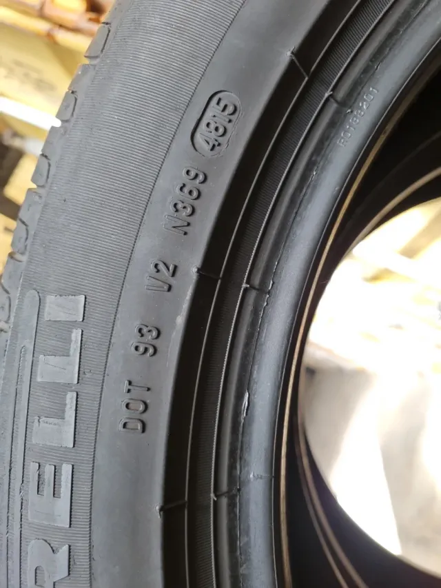 Vendo 2 Neumáticos en perfecto estado^