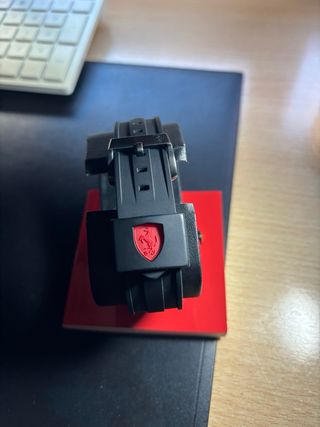 Reloj Scuderia Ferrari Negro y Rojo