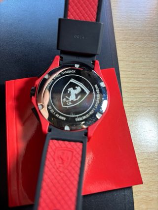 Reloj Scuderia Ferrari Negro y Rojo