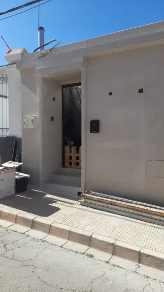 Servicios de Alicatados y Pinturas albañilería en