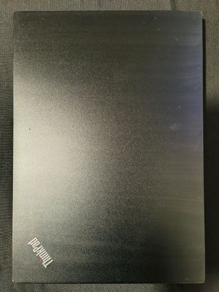 Portátil Lenovo Thinkpad L13 se regala cargador