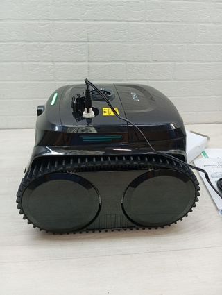 Robot impiafondos piscina WYBOT