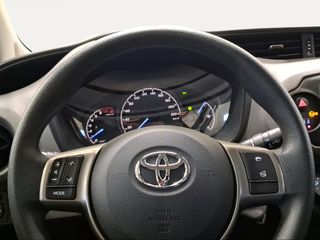 Toyota Yaris 1.0 70 Business