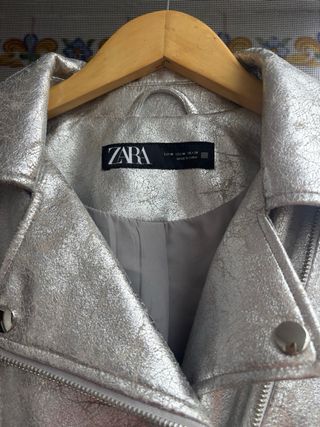 Biker Zara plateada Talla M
