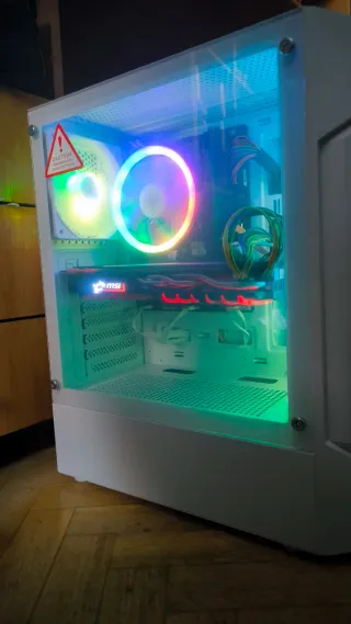 PC Gaming i7 9700, 32GB RAM,Nvme+HDD, GTX 1070 8GB