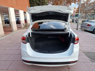 Ford Mondeo 2019 Titanium HEV 187CV Etiqueta ECO