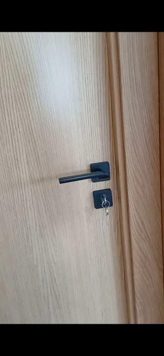 Se Alquila habitacion