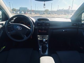 Toyota Avensis 83mil km etiqueta C