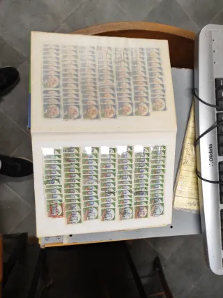 Francobolli riferimento libro 11