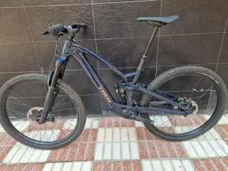 TREK FUEL Exe ebike