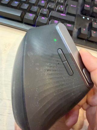 Logitech MX Vertical mas PocketBook InkPad ,fallo