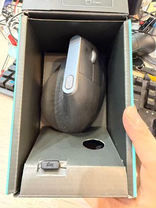 Logitech MX Vertical mas PocketBook InkPad ,fallo