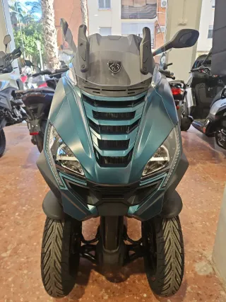Peugeot Metropolis SW 400cc