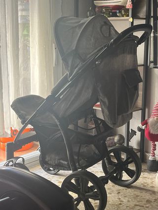 Carro de bebé grande con amortiguadores