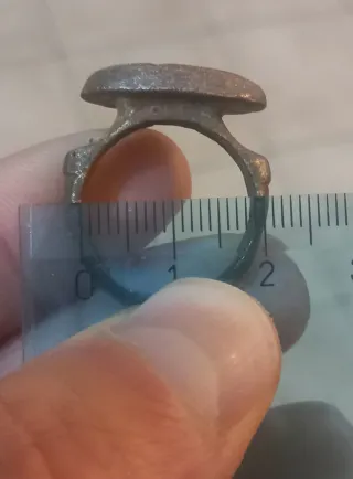 Anello Afghano Intagliato