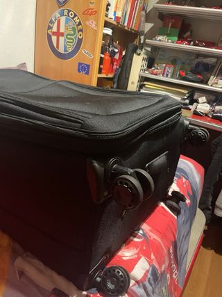 Maleta Samsonite Negra Ruedas