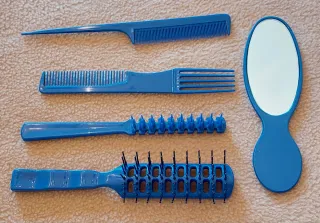 A ESTRENAR: JABONERA+ESTUCHE PEINES/ESPEJO+REGALOS