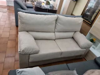 Sofá 2 plazas beige Malmo