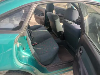 Mazda 323 1997 1.8 16 v