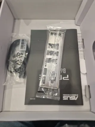 Placa Base ASUS PRIME B650M-A II NUEVA