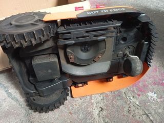 Robot cortacéspe WR165E WORX