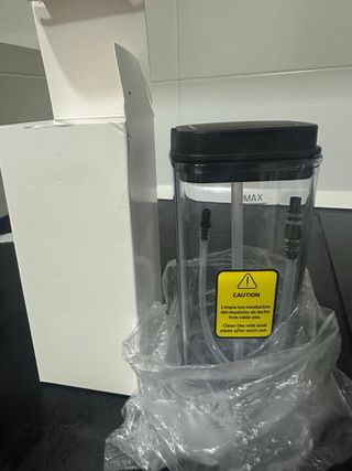 Cafetera Cecotec Cremmaet Compactccino black rose