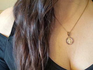 Medalla San Benito Oro Morado