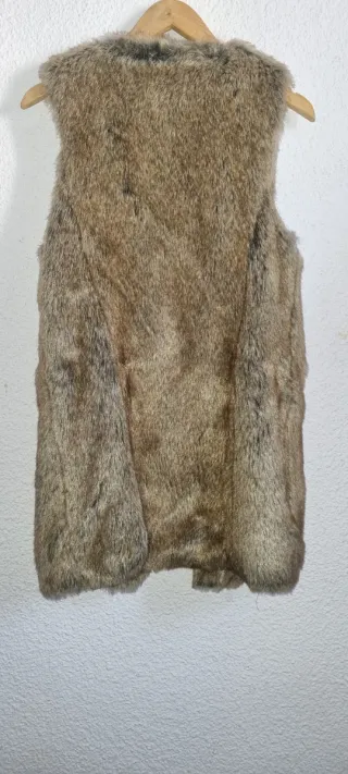 Chaleco pelo ZARA BASIC Talla M