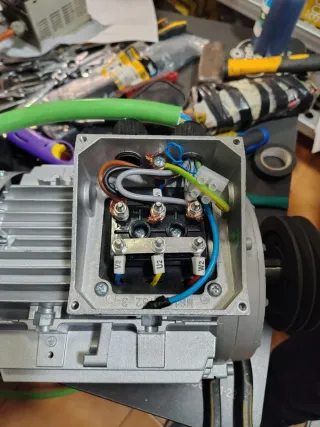 URGENCIA ELECTRICIDAD DE HOGAR E INDUSTRIAL