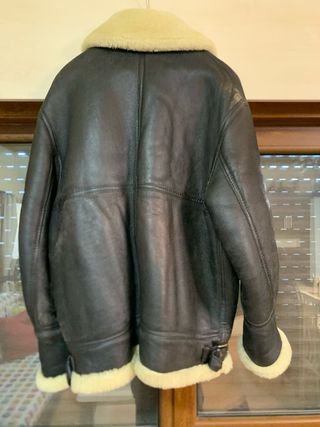 Abrigo de piel marrón