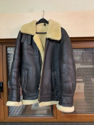 Abrigo de piel marrón