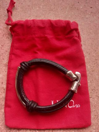 Pulsera Cuero y Plata Uno de 50