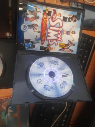 Giochi PC: The Sims, Pacific Warriors, Thunderbolt