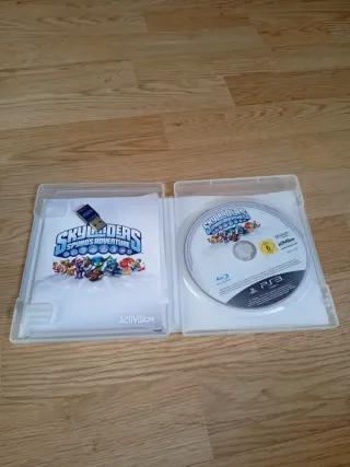 Lote 3 Juegos PS3: God of War, Defiance, Skylander