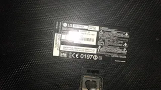 TV LG 50' con mando y pies