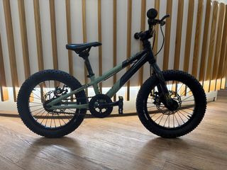 Bicicleta Commençal Ramones 16 pulgadas