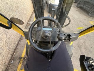 Carretilla Elevadora Hyster Diésel 4000Kg Triplex