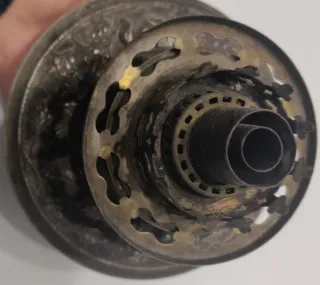 Antiguo quinqué de latón