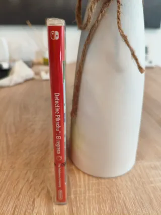 Detective Pikachu Returns Switch PRECINTADO