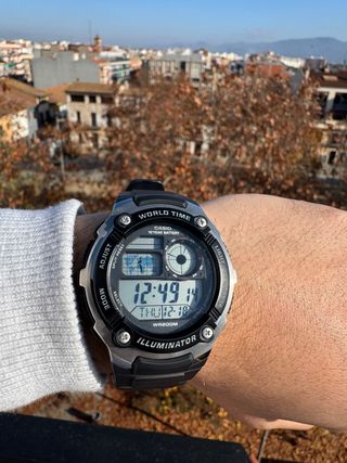 Reloj Casio AE-2100W